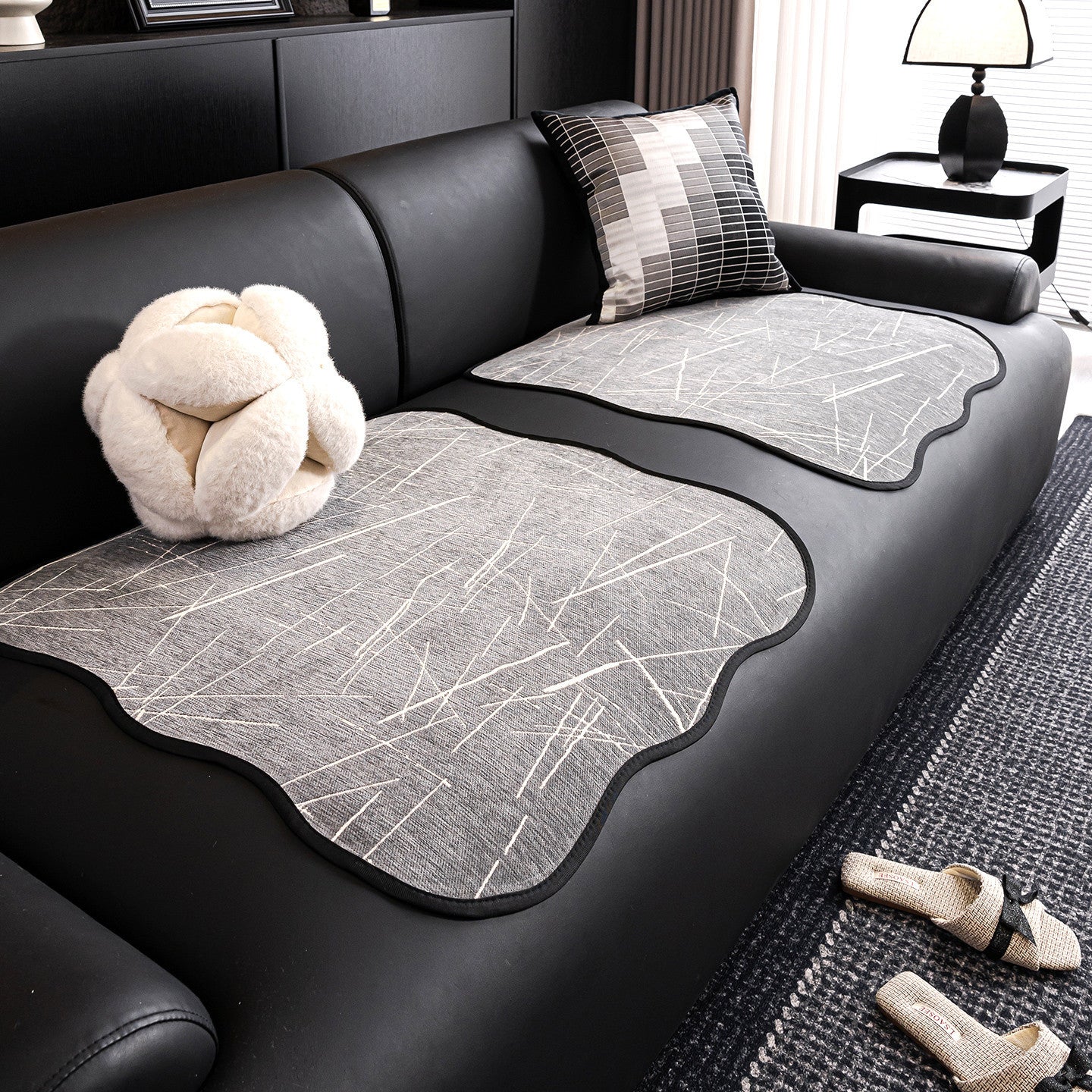 2025 new single person sofa cushion high-grade single-chip split cushion special cushion for leather sofa for all seasons.