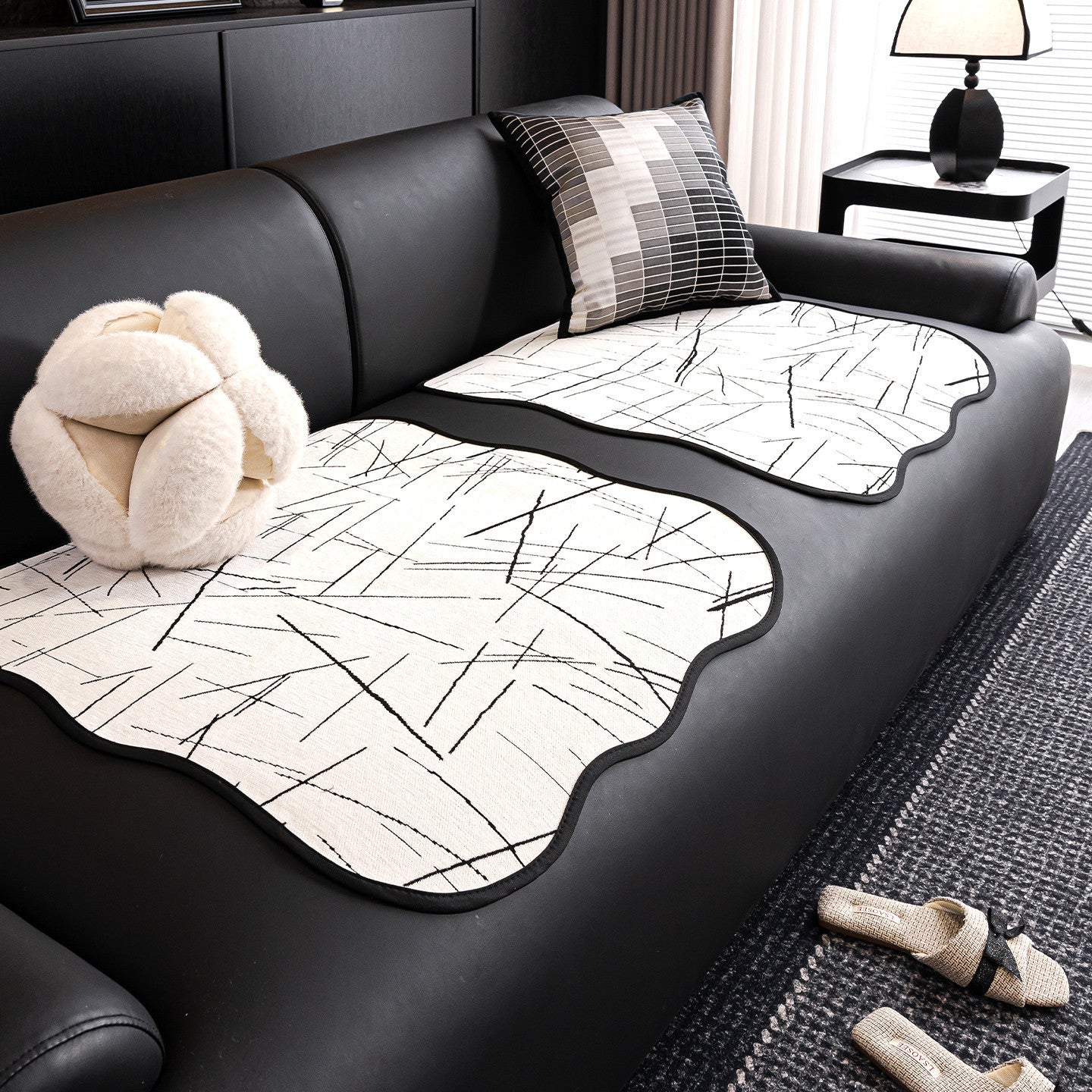 2025 new single person sofa cushion high-grade single-chip split cushion special cushion for leather sofa for all seasons.